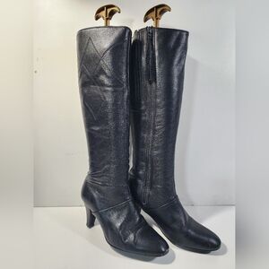 Cobbies Vintage Black Leather Tall Boots Size 7 M Zip Up
